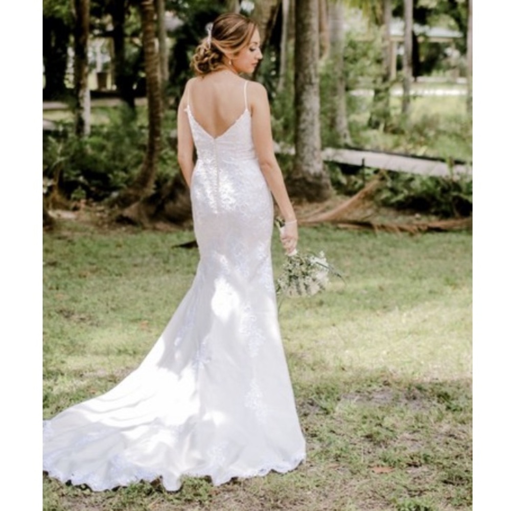 Justin Alexander Wedding Dress